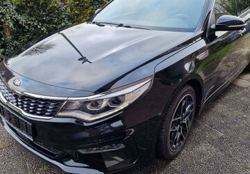 Kia Optima 170.205 km 15.000 &euro; Wesel 46483