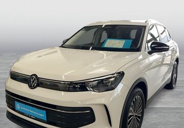 VW Tiguan 20.000 km 37.990 &euro; Duisburg 47178