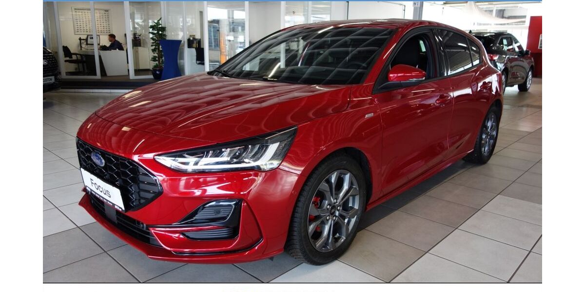 Ford Focus 4.500 km 26.474 &euro; Bocholt 46395