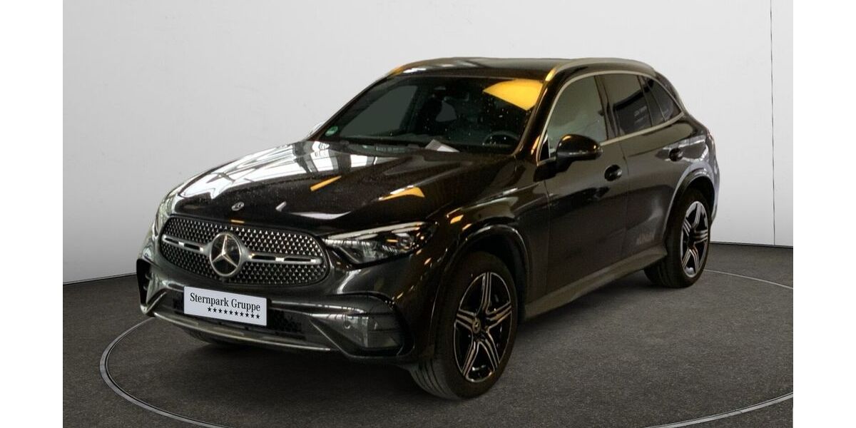 Mercedes-Benz GLC 300 7.000 km 67.990 &euro; Moers 47441