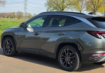 Hyundai TUCSON 95.000 km 23.800 &euro; Wesel 46485