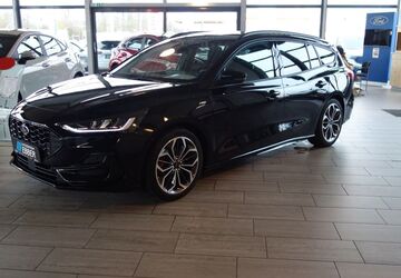 Ford Focus 10.667 km 27.975 &euro; Borken 46325