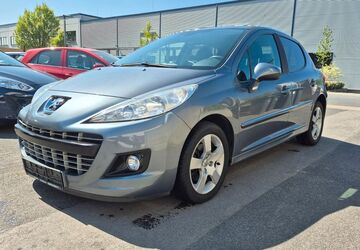Peugeot 207 99.000 km 5.600 &euro; Rheinberg 47495