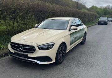 Mercedes-Benz E 220 152.000 km 27.500 &euro; Duisburg 47249