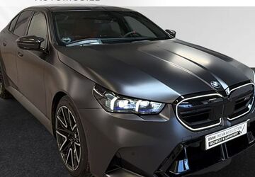 BMW M5 6.716 km 127.396 &euro; Wesel 46485