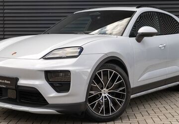 Porsche Macan 9.000 km 89.690 &euro; Dinslaken 46535
