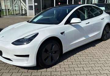 Tesla Model 3 53.871 km 25.990 &euro; Moers 47445