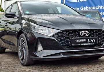 Hyundai i20 9.586 km 15.990 &euro; Duisburg 47269