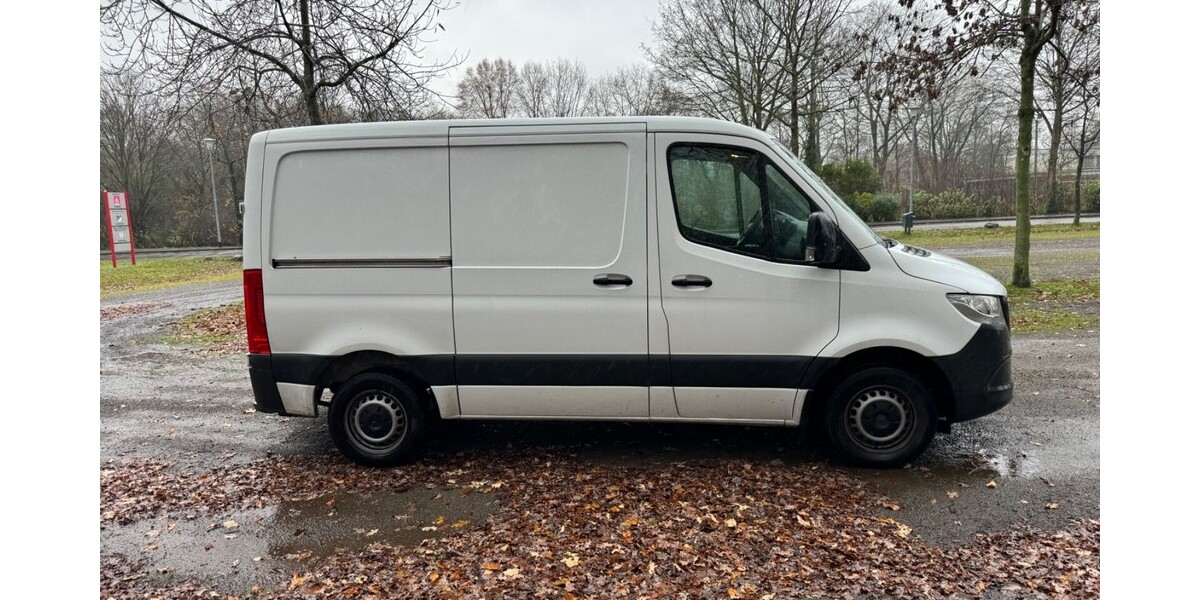 Mercedes-Benz Sprinter 131.197 km 32.500 &euro; Rheinberg 47495