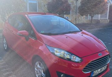 Ford Fiesta 153.347 km 3.200 &euro; Wesel 46483