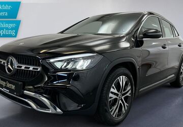 Mercedes-Benz GLA 200 10.887 km 37.870 &euro; Kevelaer 47623