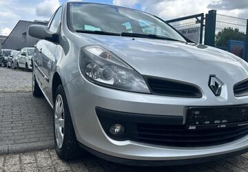 Renault Clio 180.000 km 2.100 &euro; Geldern 47608