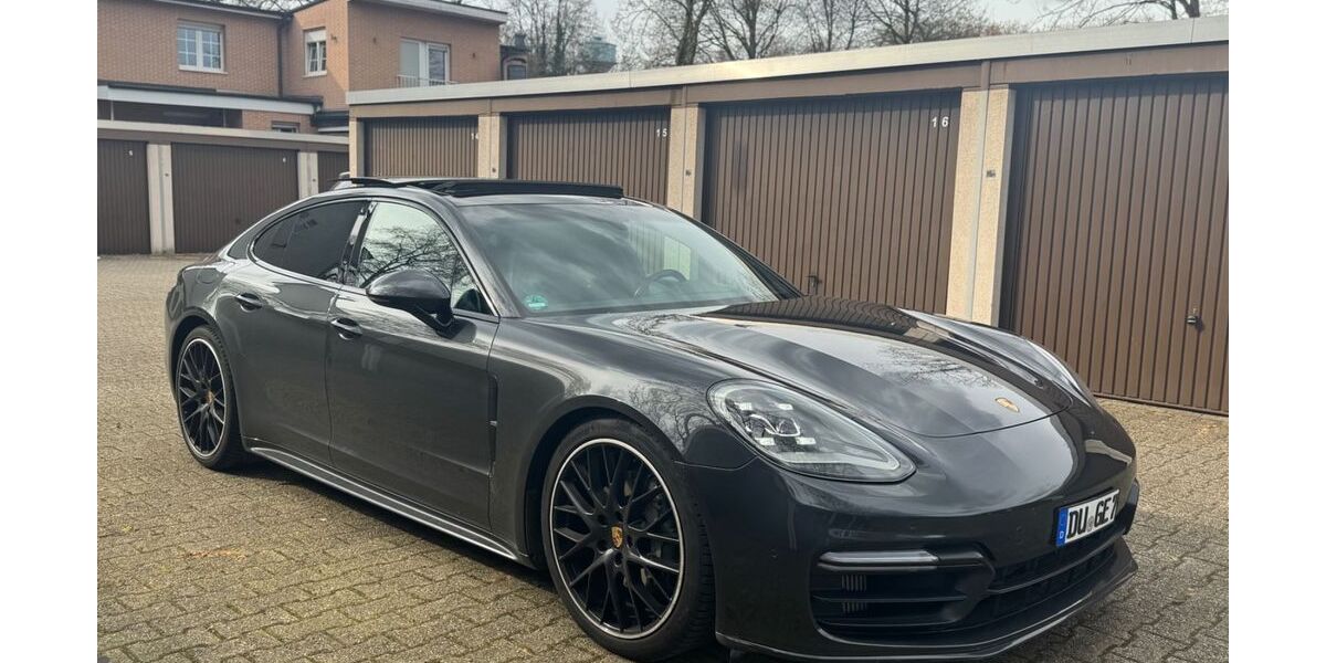 Porsche Panamera 111.300 km 55.990 &euro; Duisburg 47166