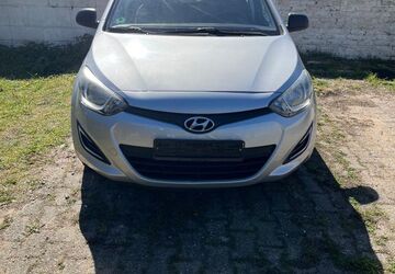 Hyundai i20 82.455 km 5.790 &euro; Moers 47443