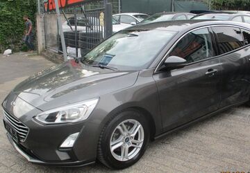 Ford Focus 115.000 km 9.999 &euro; Oberhausen 46149