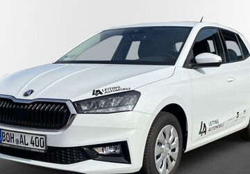 Skoda Fabia 4.946 km 19.346 &euro; Bocholt 46395