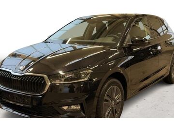 Skoda Fabia 8.000 km 24.360 &euro; Moers-Hülsdonk 47441