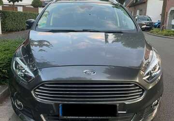 Ford S-Max 139.200 km 13.900 &euro; Bocholt 46397