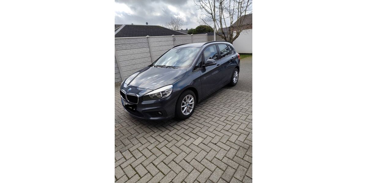 BMW 218 Active Tourer 92.000 km 10.500 &euro; Weeze 47652