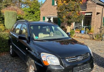 Kia Sportage 168.000 km 5.690 &euro; Kevelaer 47623