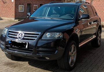 VW Touareg 285.000 km 5.100 &euro; Borken 46325