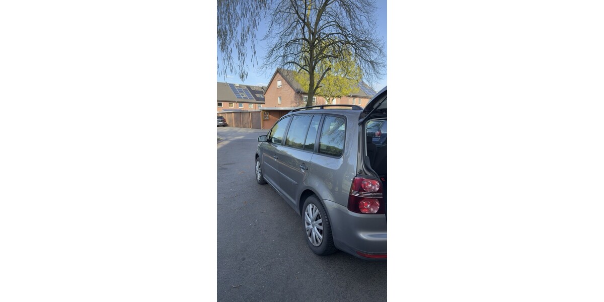 VW Touran 176.299 km 3.650 &euro; Rheinberg 47495