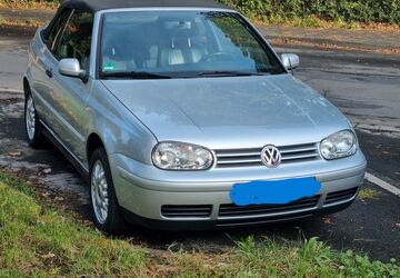 VW Golf 89.000 km 8.490 &euro; Voerde 46562