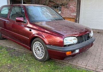 VW Golf 81.256 km 4.950 &euro; Bocholt 46397