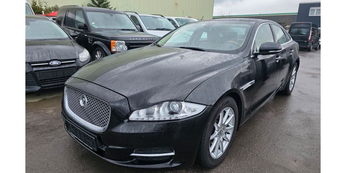 Jaguar XJ 189.000 km 10.200 &euro; Moers 47441