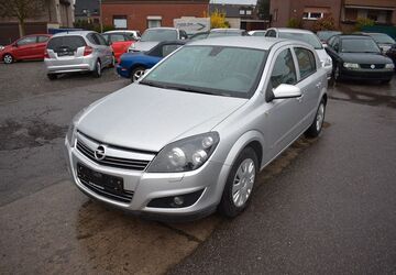 Opel Astra 81.200 km 5.980 &euro; Oberhausen 46145