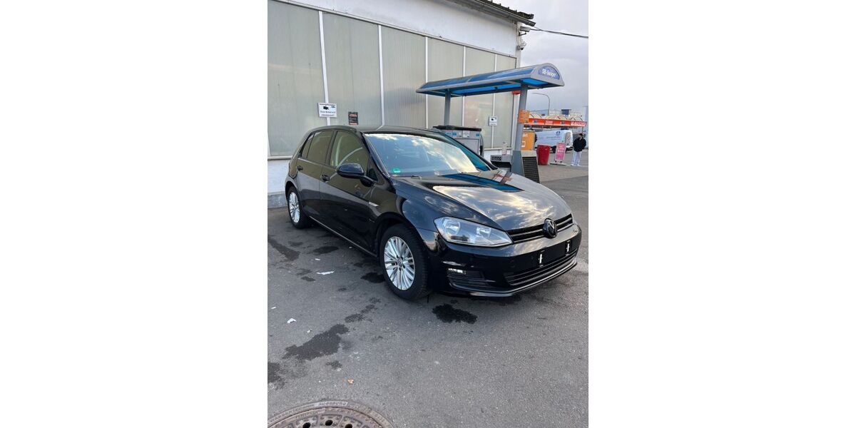 VW Golf 207.000 km 5.800 &euro; Oberhausen 46117