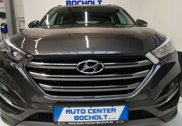 Hyundai TUCSON 74.500 km 13.600 &euro; Bocholt 46395