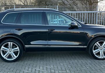 VW Touareg 174.000 km 20.950 &euro; Dinslaken 46539