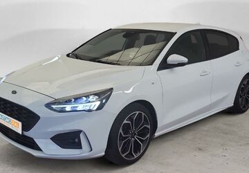 Ford Focus 36.231 km 18.489 &euro; Duisburg 47138