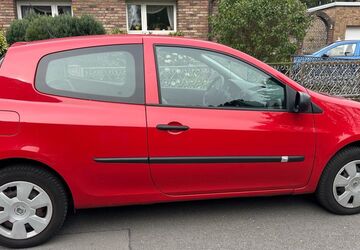 Renault Clio 56.421 km 2.990 &euro; Oberhausen 46047