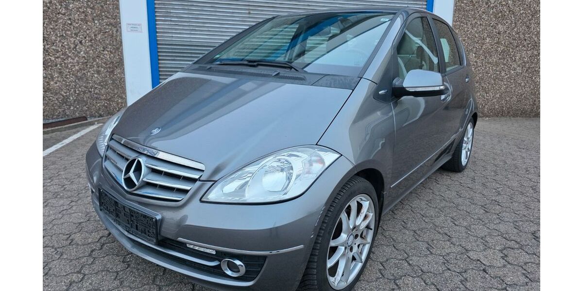 Mercedes-Benz A 180 131.000 km 5.399 &euro; Moers 47441