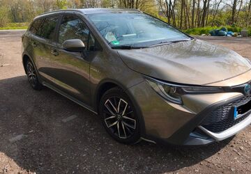 Toyota Corolla 41.100 km 23.900 &euro; Hamminkeln 46499