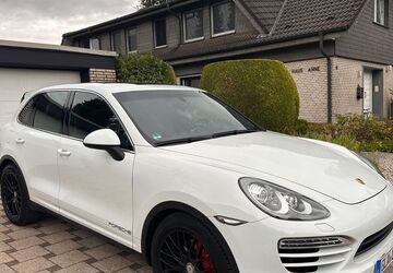 Porsche Cayenne 121.000 km 25.650 &euro; Gladbeck 45966