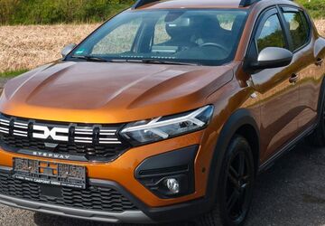 Dacia Sandero 31.500 km 15.490 &euro; Neukirchen-Vluyn 47506