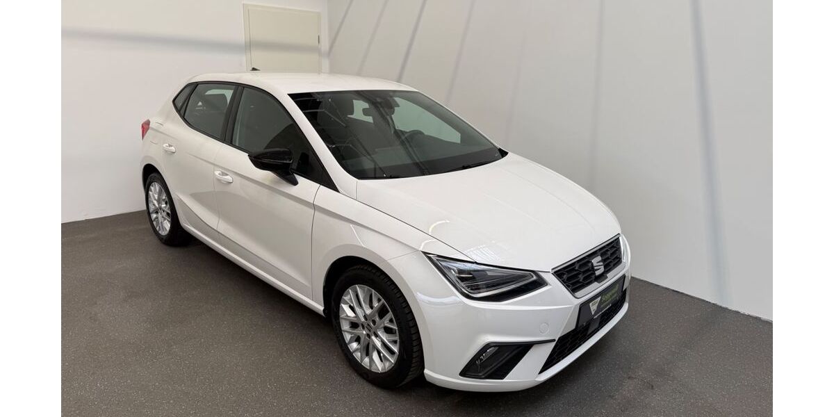 Seat Ibiza 25.635 km 17.700 &euro; Bocholt 46399