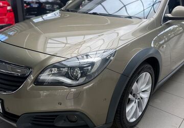 Opel Insignia 113.057 km 11.890 &euro; Bottrop 46236
